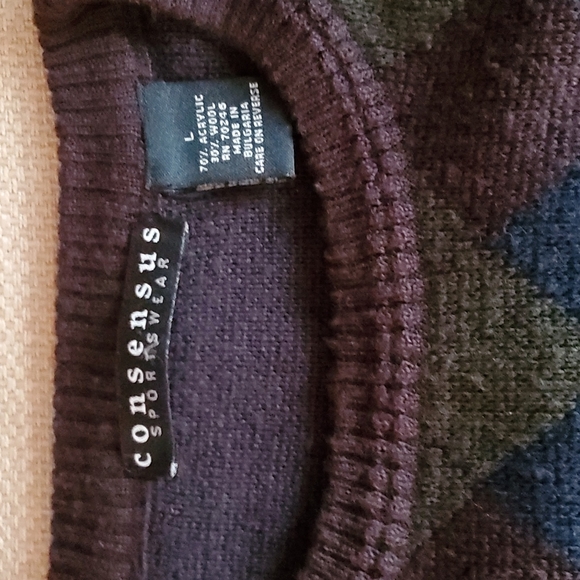 Men's sweater - Picture 2 of 2